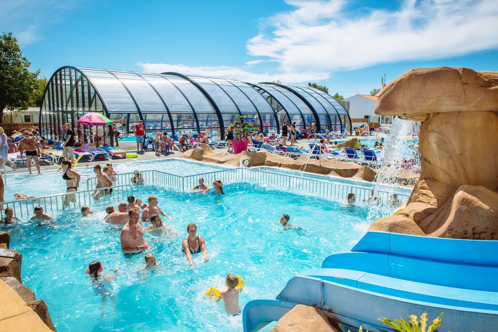 Quest En France Holidays - Mobile Home At Jard Sur Mer Luaran gambar